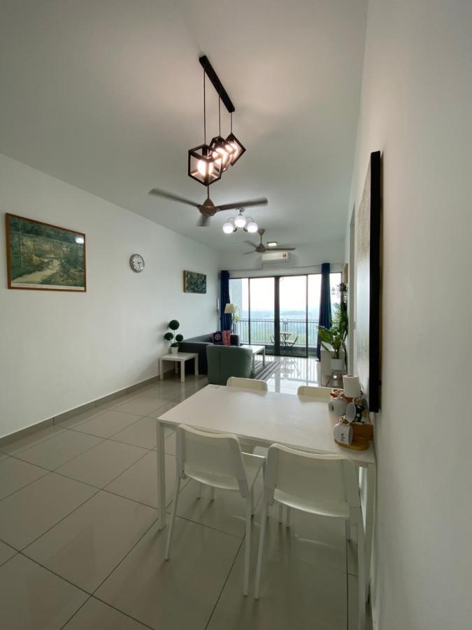 Bangi Almyra Suite Esterno foto