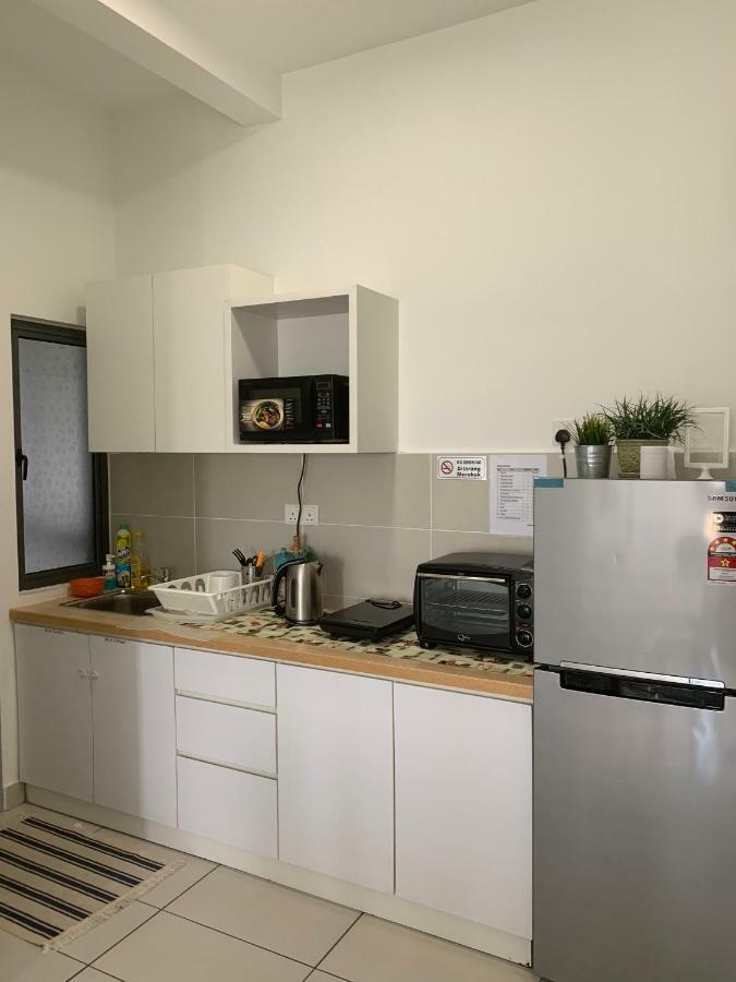 Bangi Almyra Suite Esterno foto