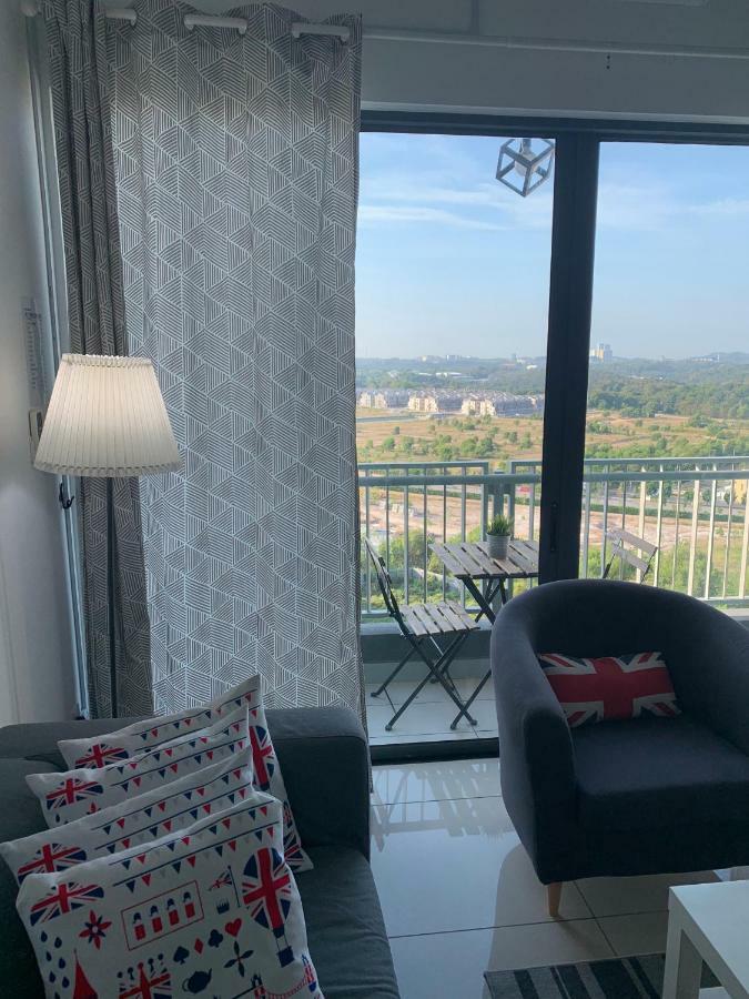 Bangi Almyra Suite Esterno foto