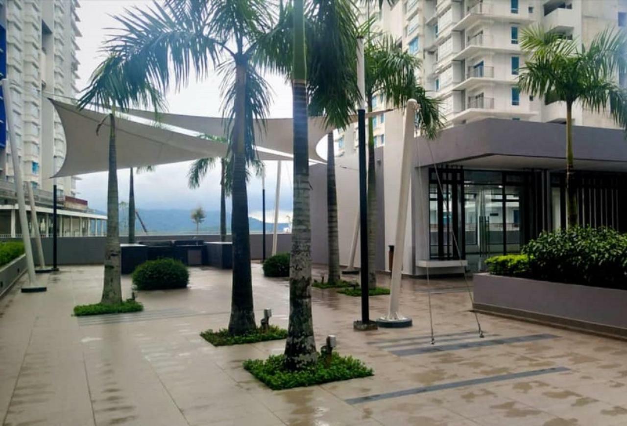 Bangi Almyra Suite Esterno foto